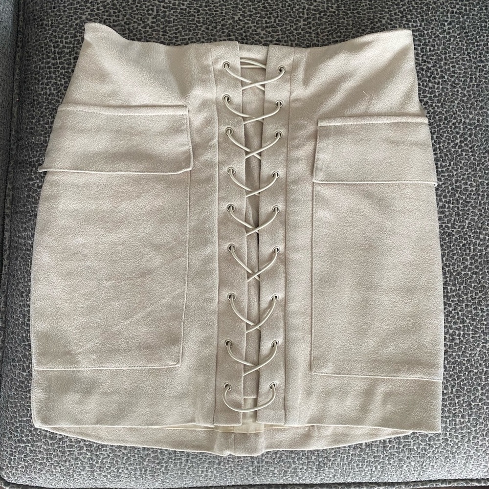 Luxxel Suede mini skirt never worn. Size S